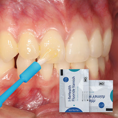 CE ISO 0.4ml Sodium Fluoride Varnish Relieve Tooth Sensitivity In Adults